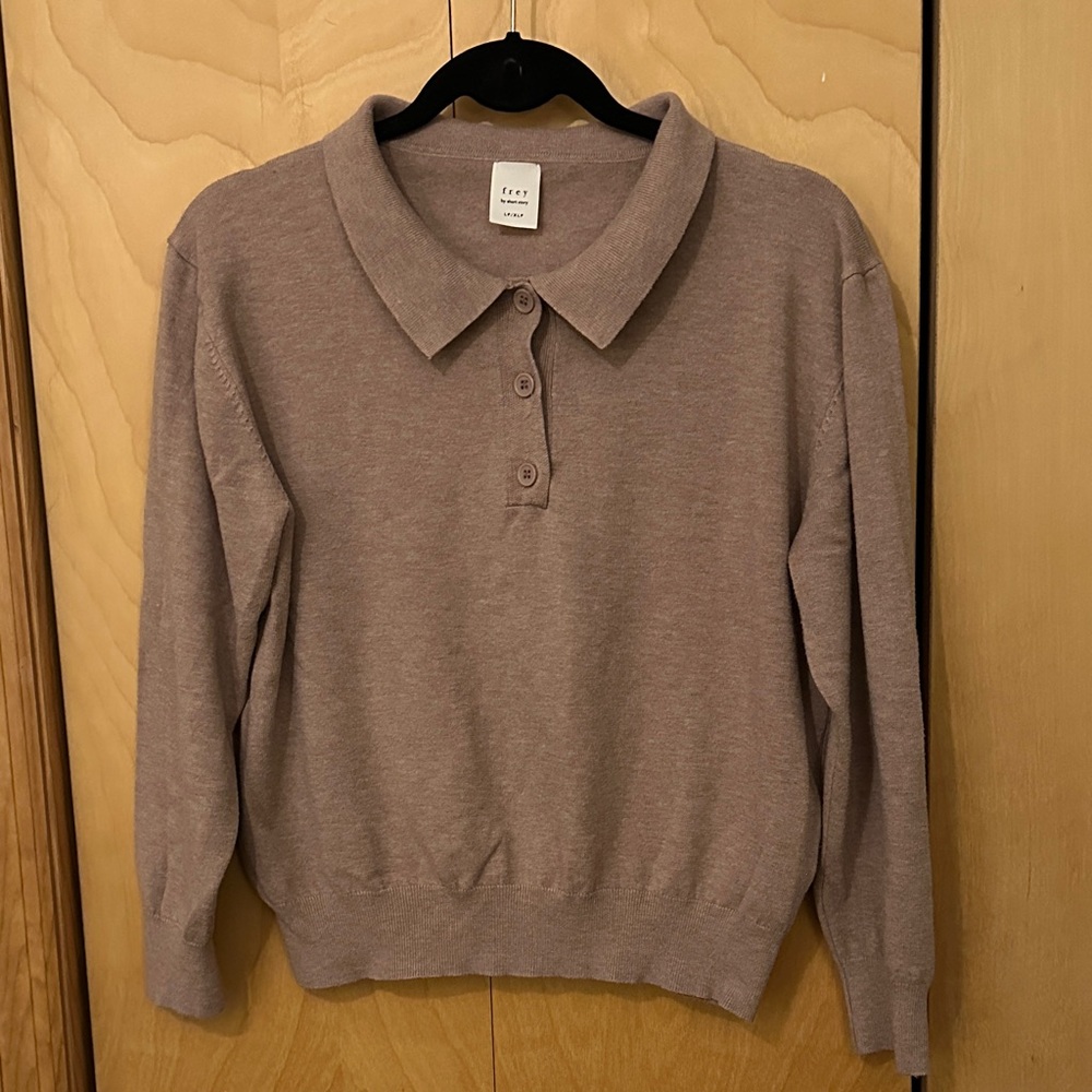 Elegant Pink Collared Sweater